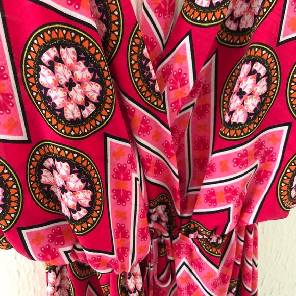 Romper - Picture 2 of 4